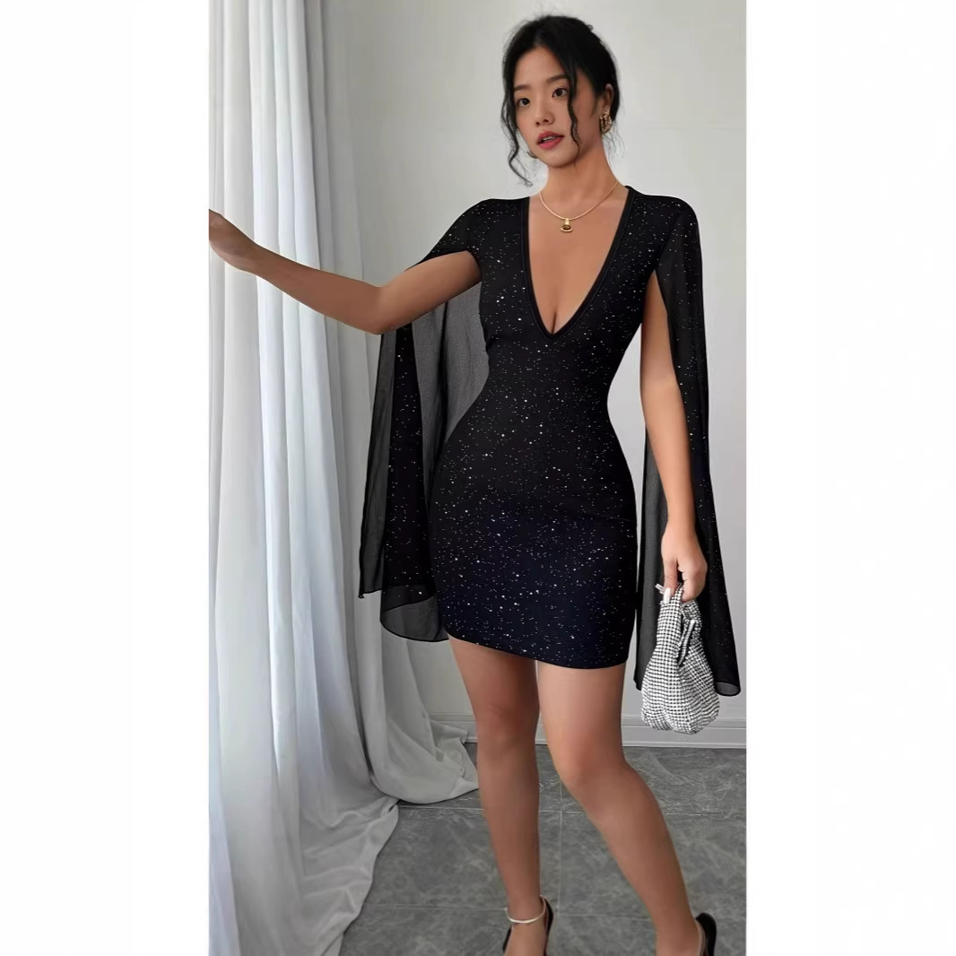Midi Dress - فستان ميدي ضيق برقبة على شكل